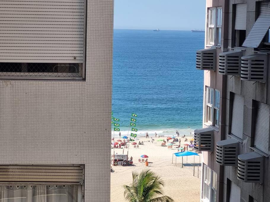 Apartamento Copacabana, Vista Mar 100 M Da
